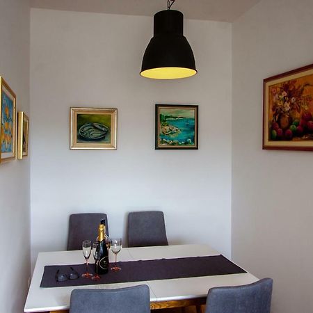 Apartman Colosseum Apartment Pula Exterior foto