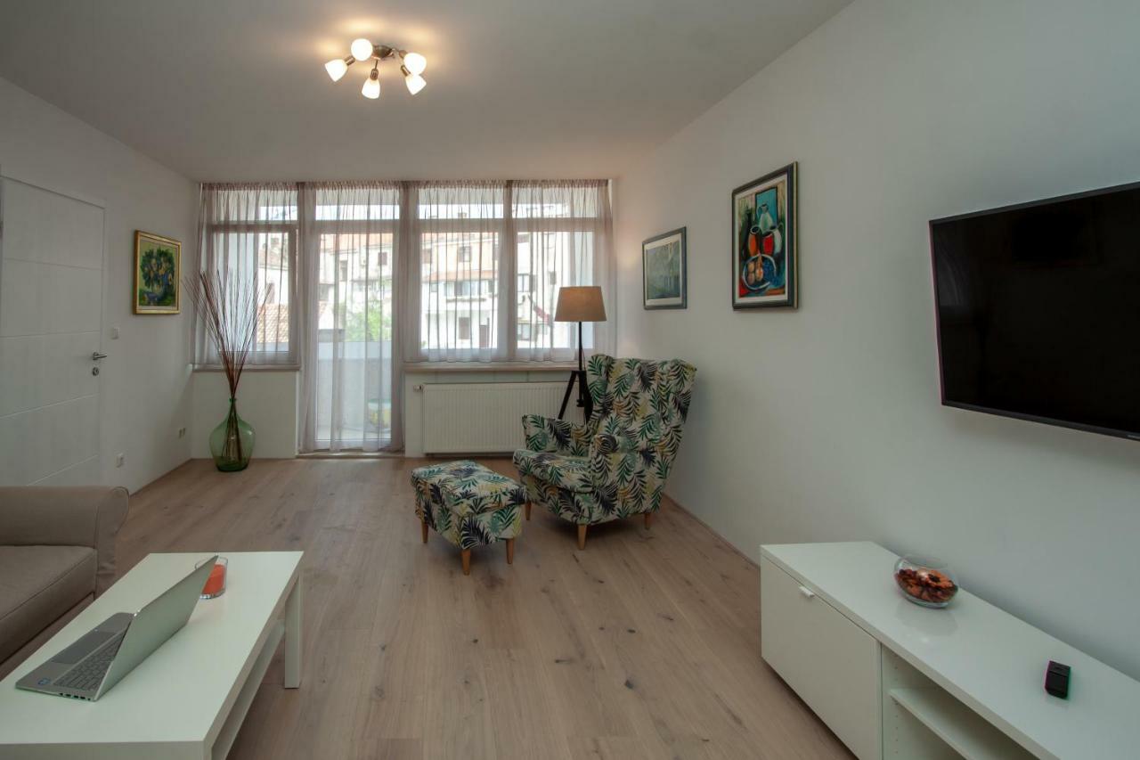 Apartman Colosseum Apartment Pula Exterior foto
